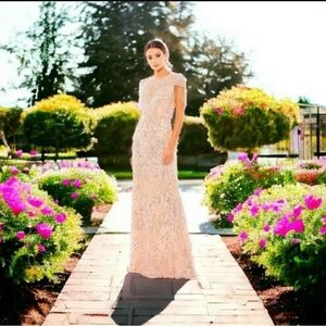 Mac Duggal Style 4715 EMBELLISHED FRINGE CAP SLEEVE TRUMPET GOWN. SIZE 12